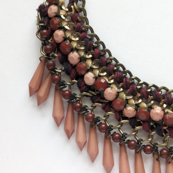 Statement necklace - Picture 3 of 8